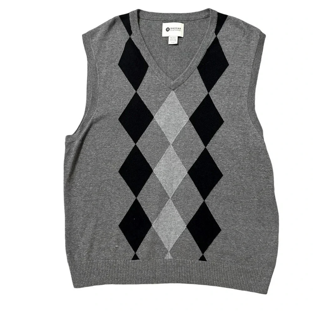 Men’s Haggar Argyle/Diamond Pattern sweater vest. Size XXL